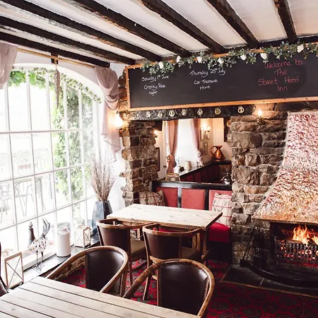 The Street Head Han/Misafirhane