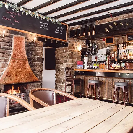 Han/Misafirhane The Street Head